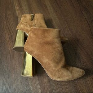 Dee Keller Tan Gold Suede Booties Women’s 38/8